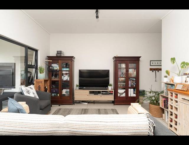 2 BEDROOM APARTMENT FOR SALE IN THE HUNTSMAN